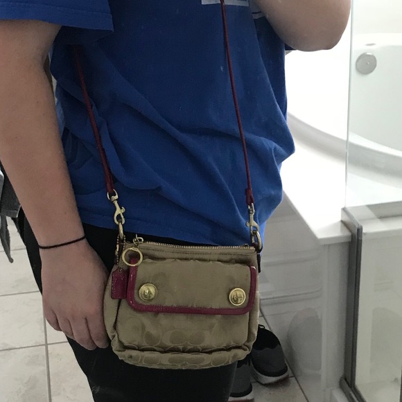 EUC Coach Crossbody Purse - Picture 5 of 5